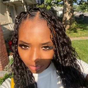 Meet your Posher, Sydney